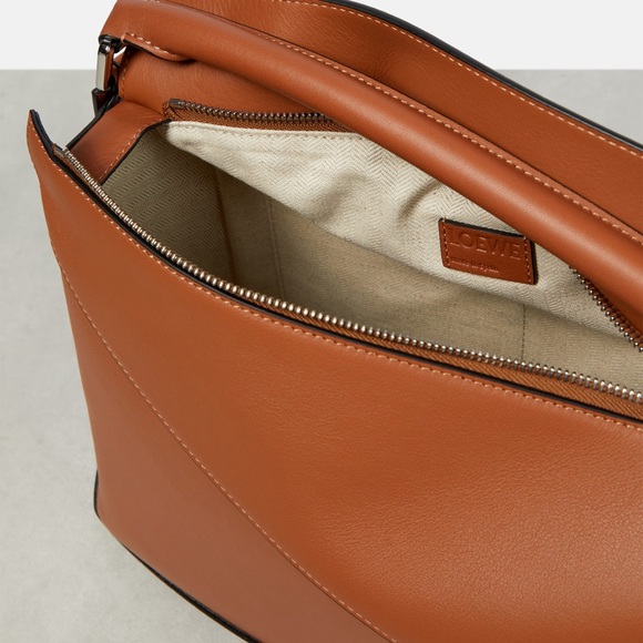 Loewe Medium Puzzle Bag - Picture 3 of 12